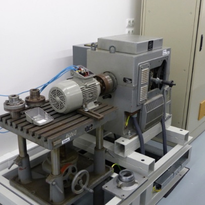 Komutátorový dynamometr MEZ (38 kW / 10.000 min-1)