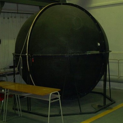 Kulový integrátor o průměru 2,5 m Kulový integrátor o průměru 2,5 m
